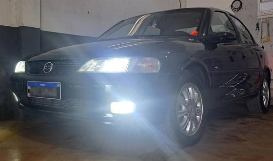 CHEVROLET VECTRA 2.0 SFI CD 16V GASOLINA 4P MANUAL